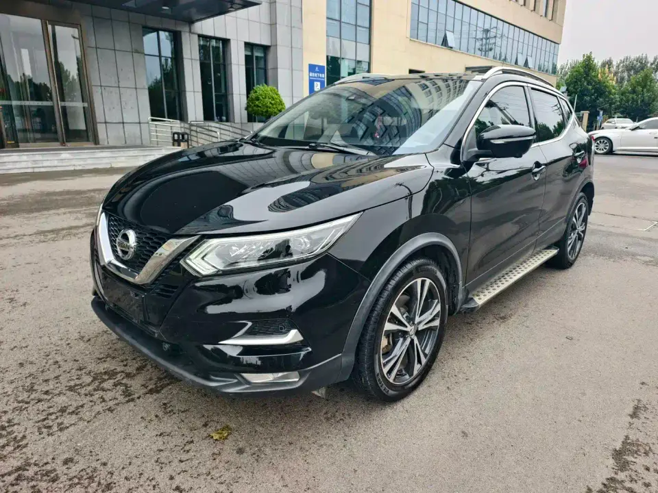 Nissan Qashqai 2.0L CVT Luxury Pilot Version 2021
