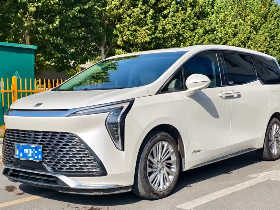Buick Century 2.0T 6-Seat World Edition 2023