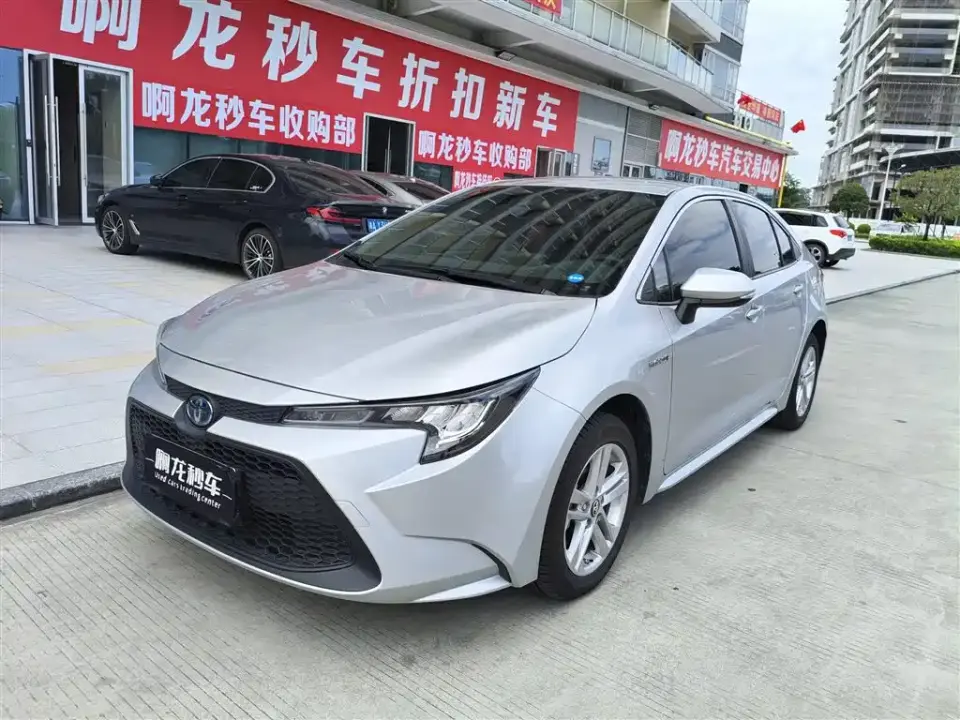 Toyota Levin Dual Engine 1.8H E-CVT Progressive Edition 2022