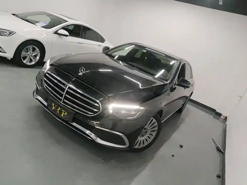 Mercedes-Benz E-Class Second Facelift E 300 L Sport Fashion 2022