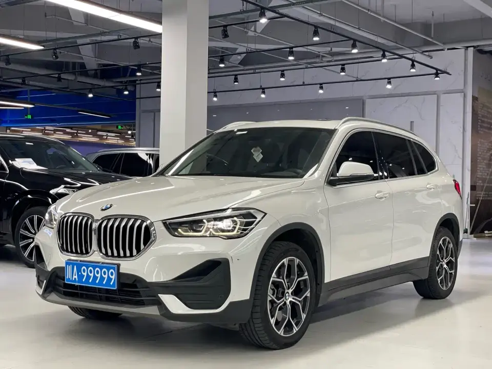 BMW X1 sDrive25Li Leading 2023