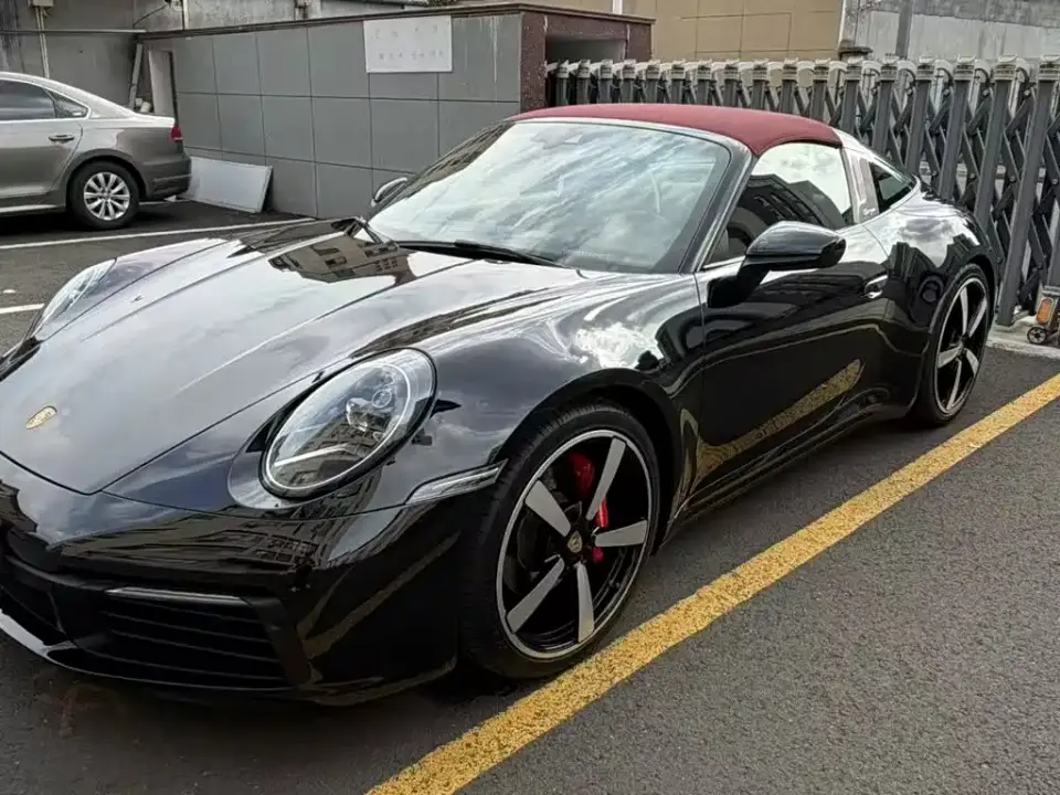 Porsche 911 Targa 4 3.0T 2021