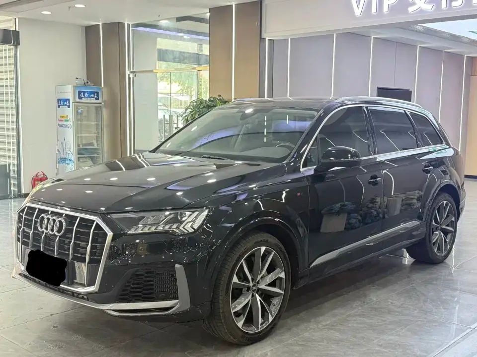 Audi Q7 55 TFSI quattro S line Sport 2023