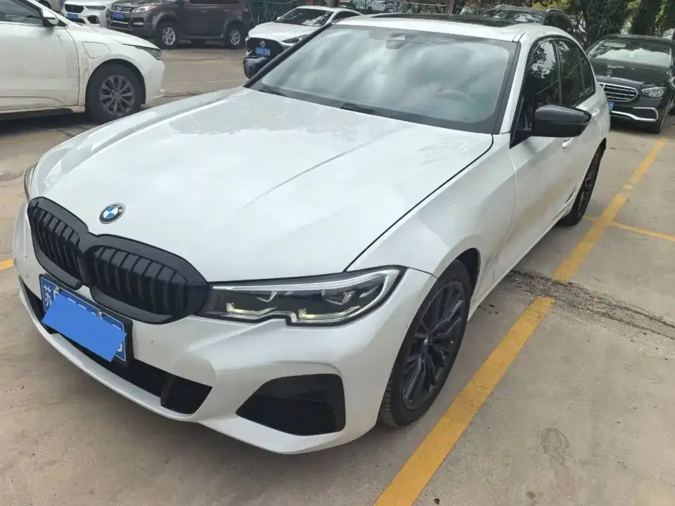 BMW 3 Series 325i M Sport Black Night Package 2020