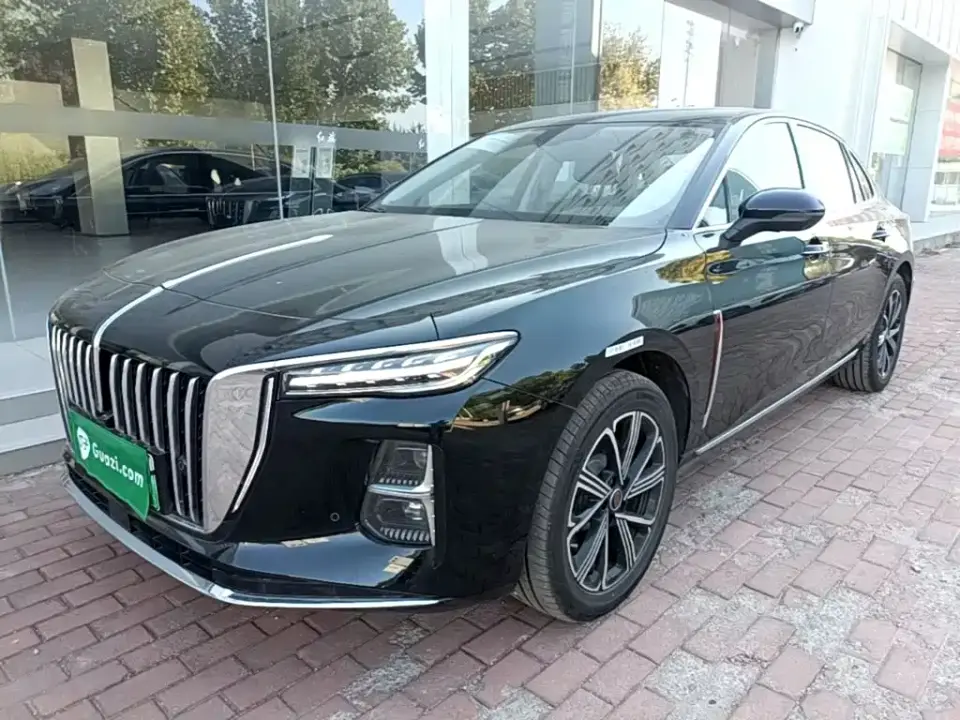 Hongqi H5 PHEV 130 Super Hybrid Edition 2025