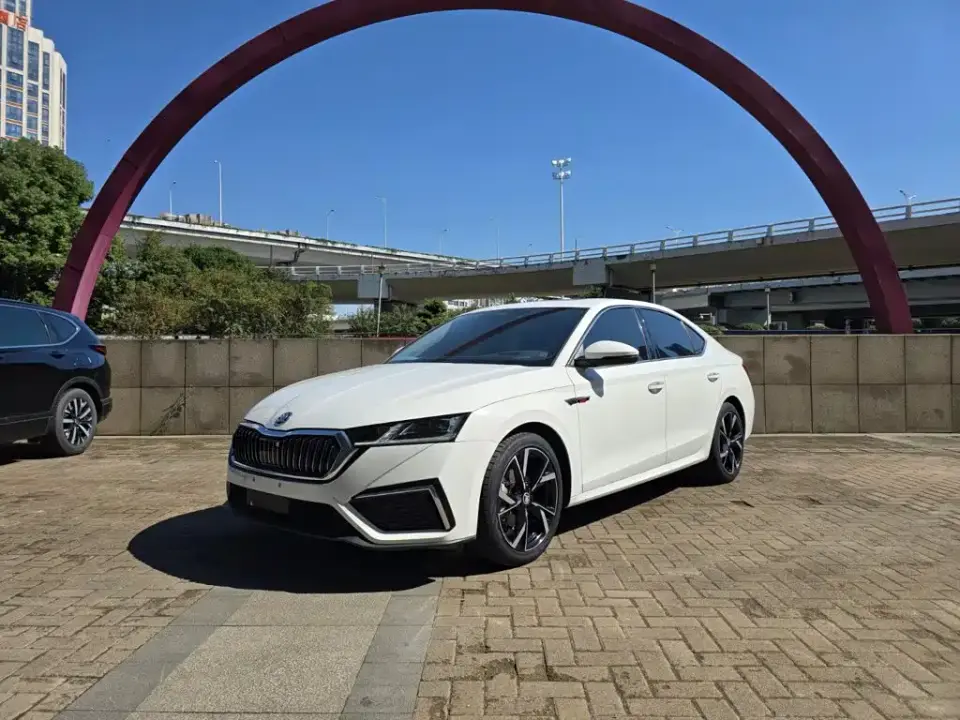Skoda Octavia Facelift PRO TSI280 Luxury Edition 2023