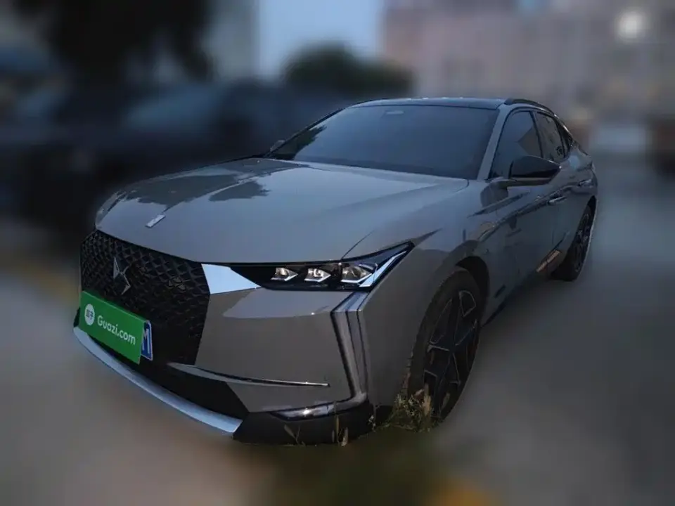 DS 4 1.6T Rivoli CROSS Edition 2024