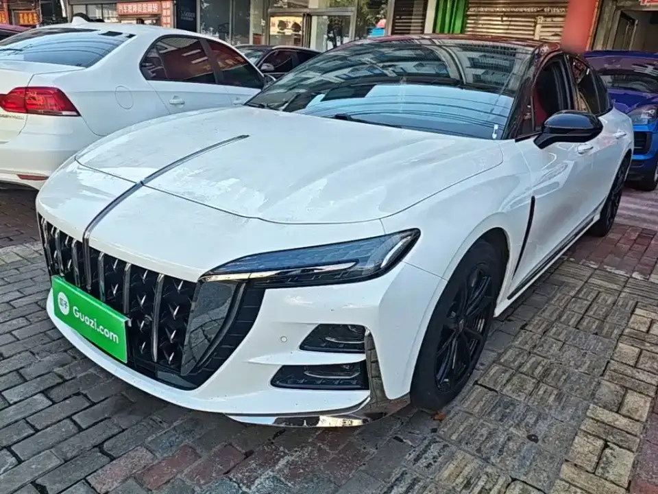 Hongqi H6 2.0T Premium Edition 2024