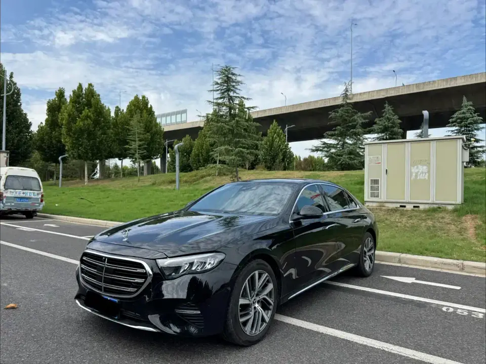Mercedes-Benz E-Class E 300 L Fashion 2025