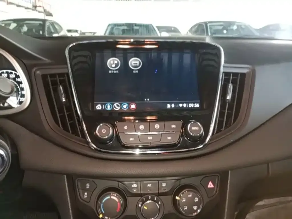 Chevrolet Monza Mild Hybrid Redline 320T Dual-Clutch Refreshing Edition 2021 — фото 13