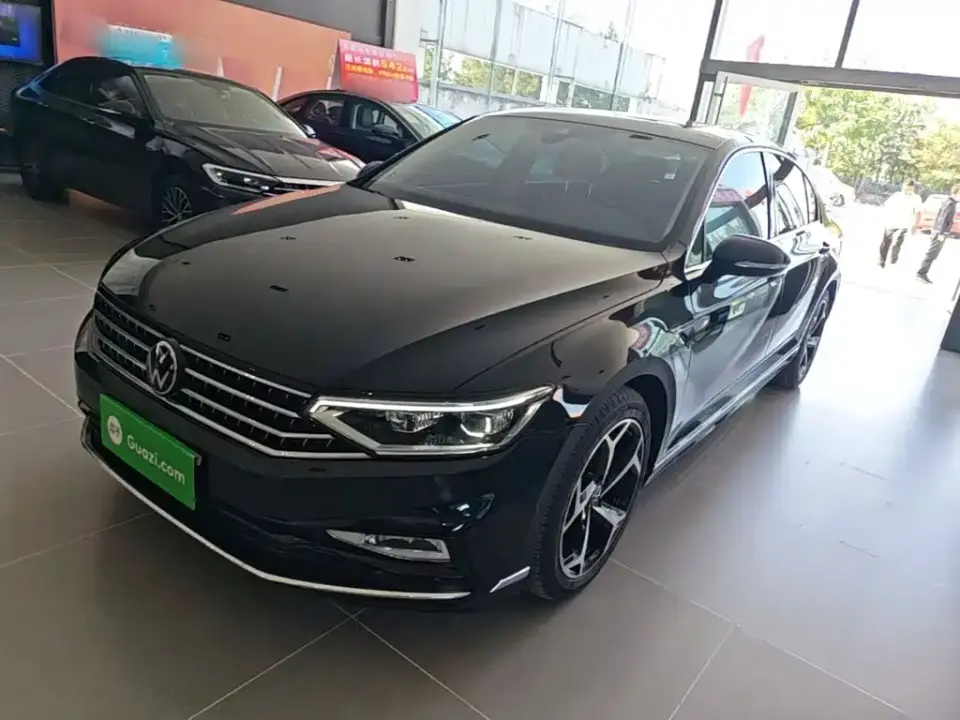 Volkswagen Magotan 2 Million Units Public Sharing Edition 330TSI DSG Luxury 2024