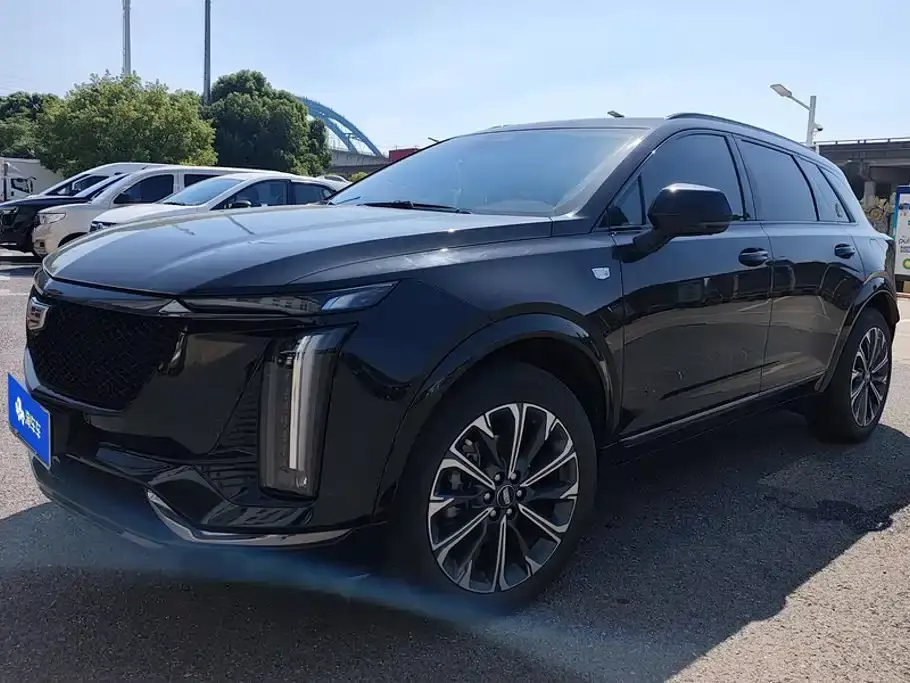 Cadillac XT5 2.0T Luxury 2025