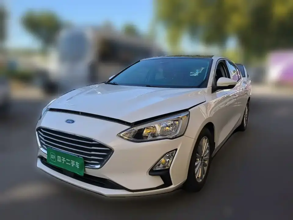 Ford Focus Hatchback EcoBoost 125 Automatic Sharp Trend Edition China V 2019
