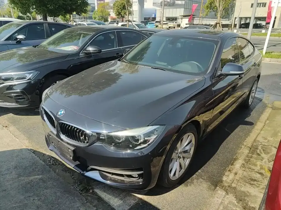 BMW 3 Series GT 320i Fashion Model 2019