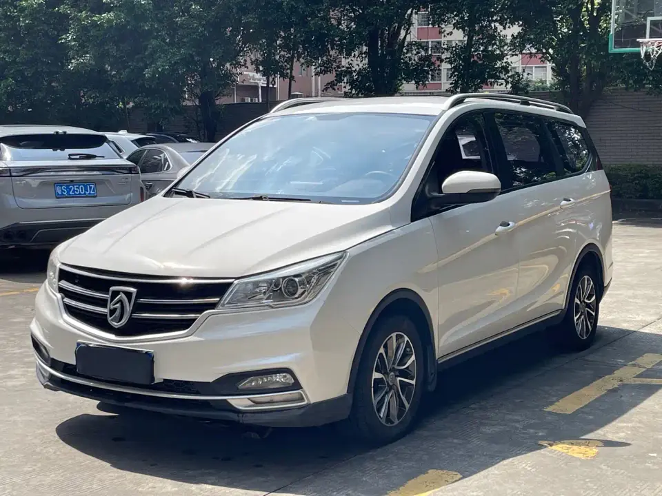 Baojun 730 1.5T CVT Fashion Edition 7-Seater China VI 2020