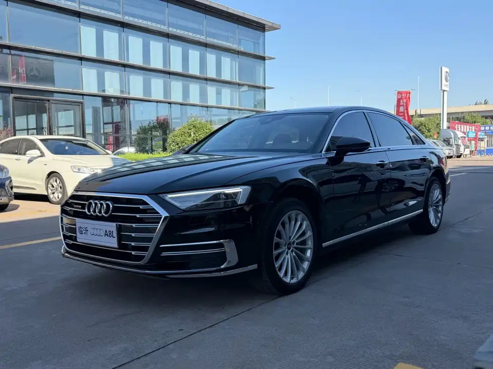 Audi A8 A8L 50 TFSI quattro Comfort 2021