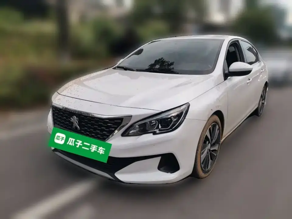 Peugeot 408 360THP 10th Anniversary Premium Edition 2022