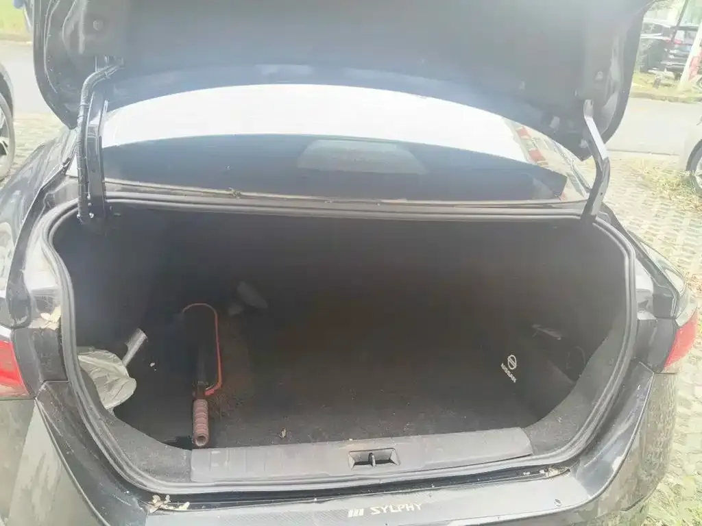 Nissan Sylphy e-POWER Electric Version Super Intelligent Connect PLUS 2022 — фото 5