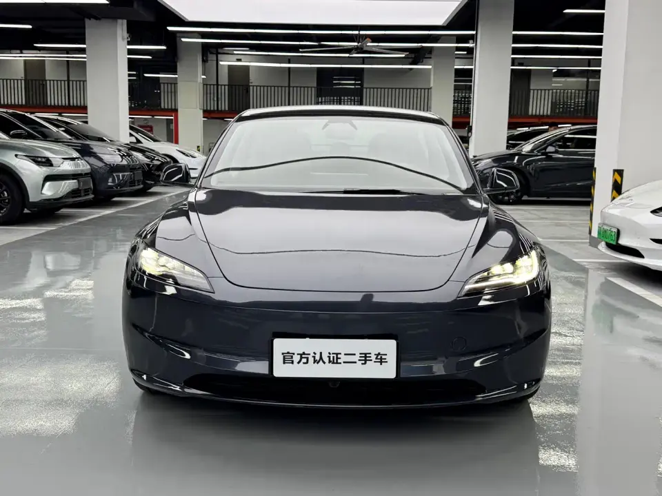 Tesla Model 3 Model Rear-Wheel Drive Edition 2026