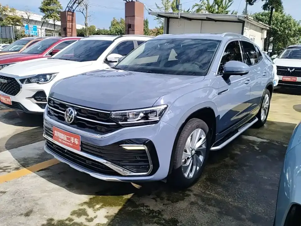 Volkswagen Tayron X 330TSI 2WD Premium Smart Edition 2020