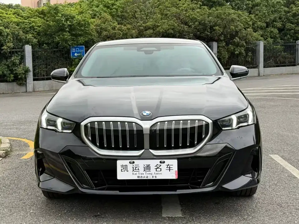 BMW 5 Series 530Li Premium M Sport Package 2026