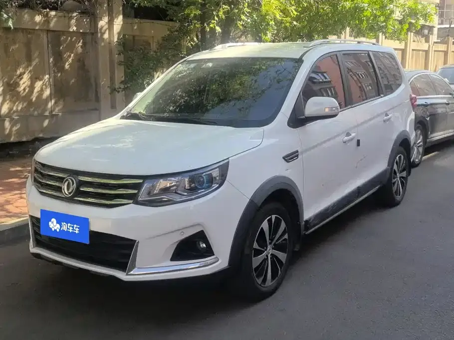 Dongfeng Fengxing Fengxing SX6 1.5T CVT Comfort China V 2020