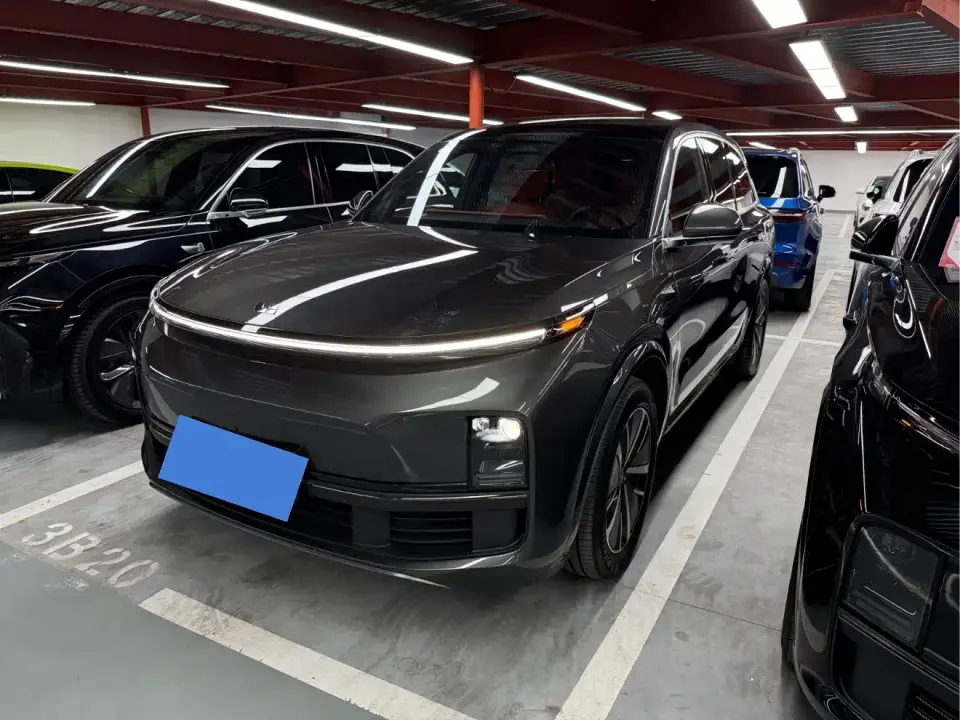 Li Auto Li L8 Pro Smart Renewal Edition 2025