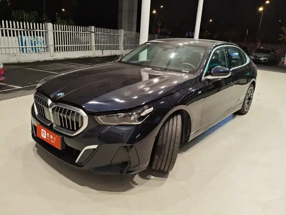 BMW 5 Series 530Li Premium M Sport Package 2025