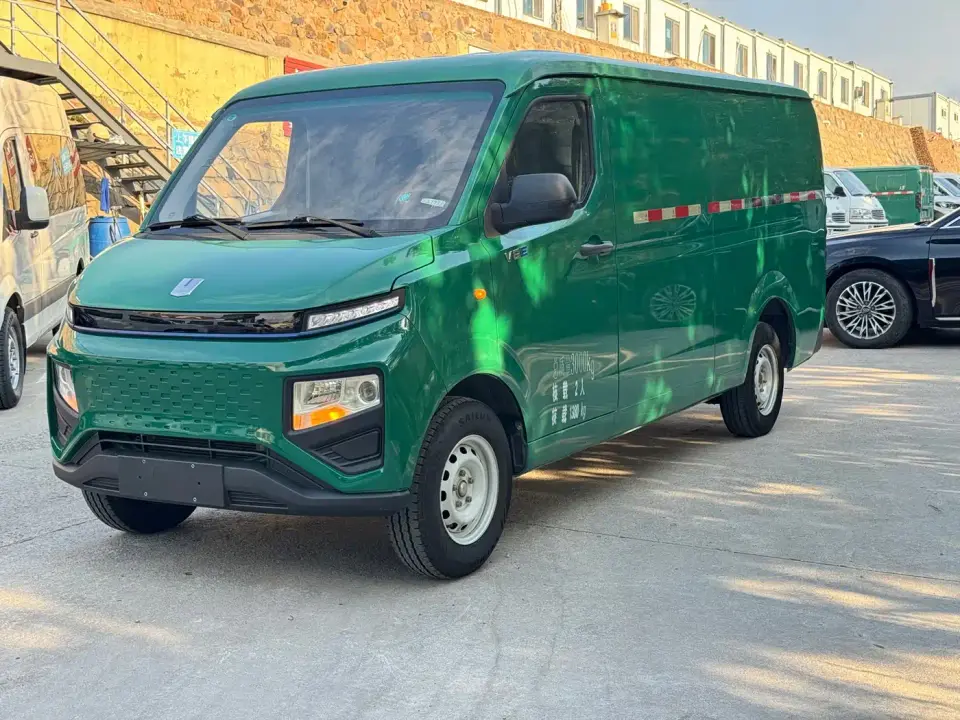 Yuan Cheng FarStar V Model V6E CATL 41.86kWh Premium Edition 2023