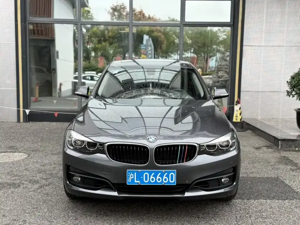 BMW 3 Series GT 320i Fashion Model 2019