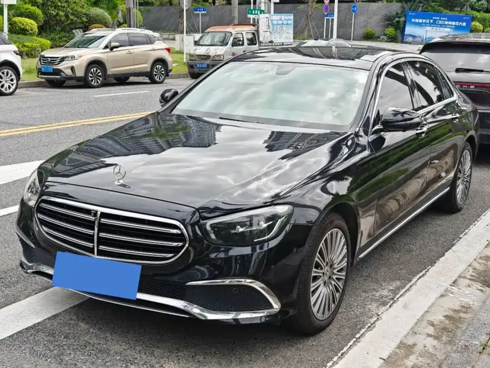 Mercedes-Benz E-Class Second Facelift E 300 L Luxury 2022
