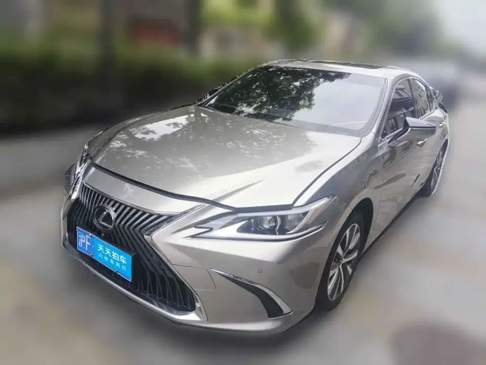 Lexus ES 200 Excellence 2021