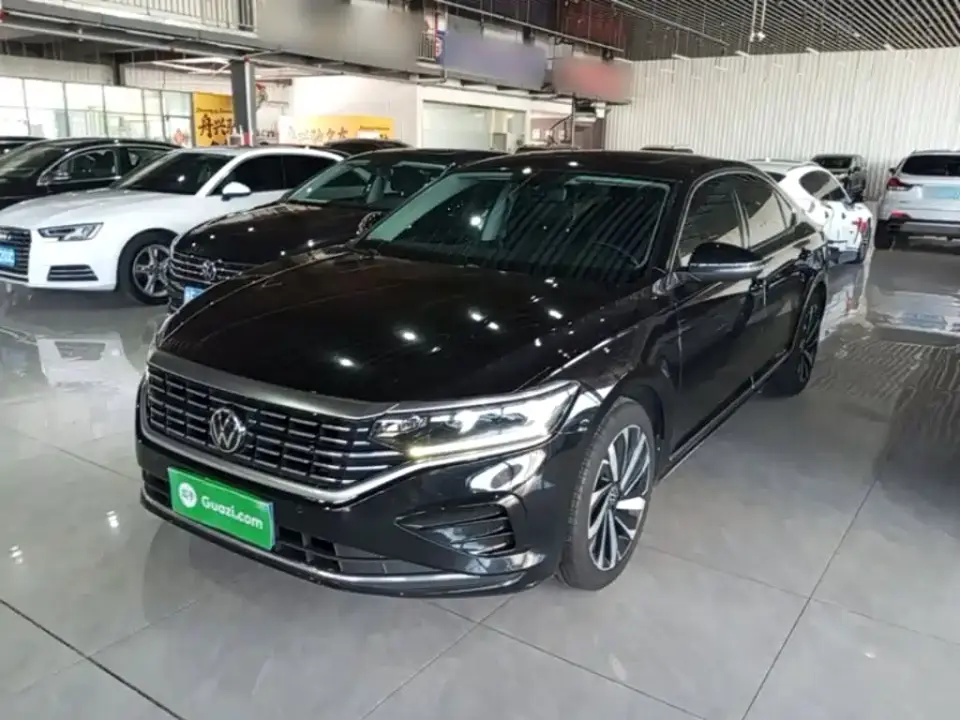 Volkswagen Passat 330TSI Elite Edition 2022