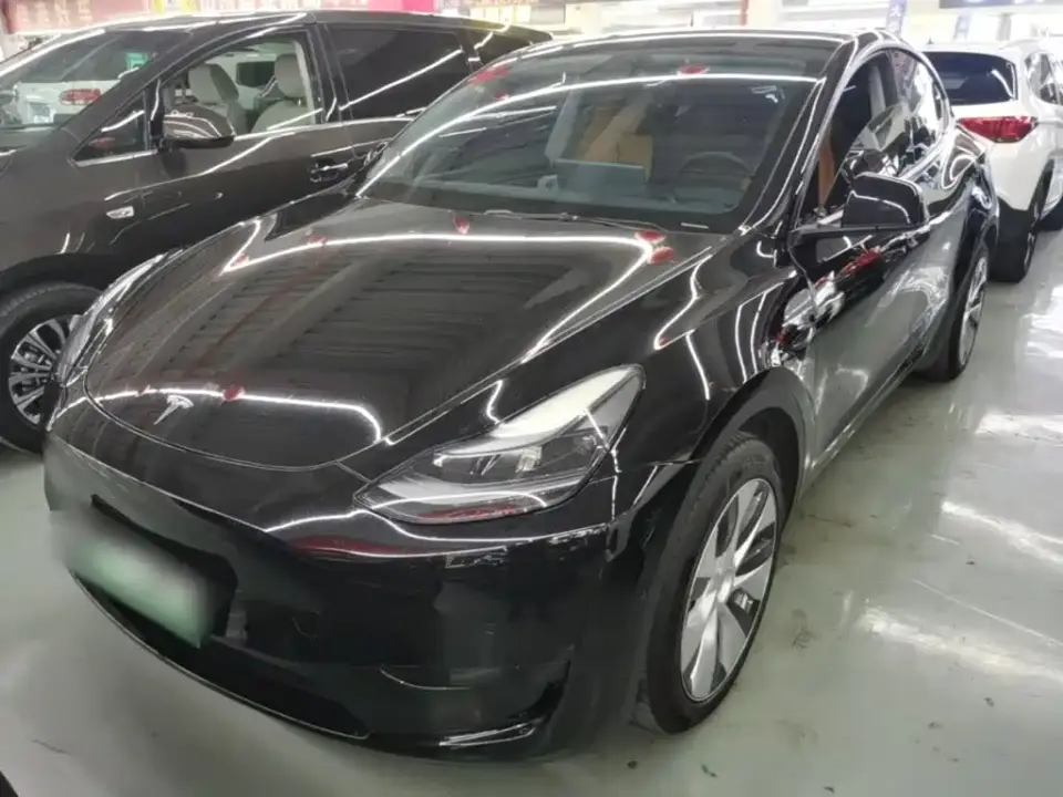 Tesla Model Y Facelift Rear-Wheel Drive Version 2023