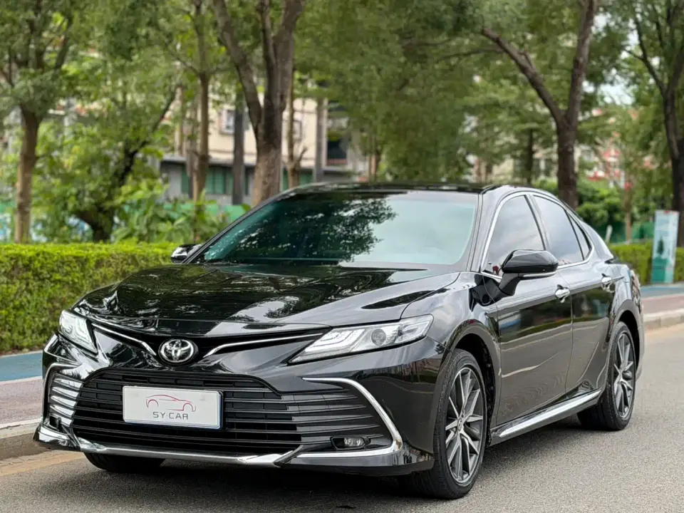 Toyota Camry 2.5G Luxury Edition 2023