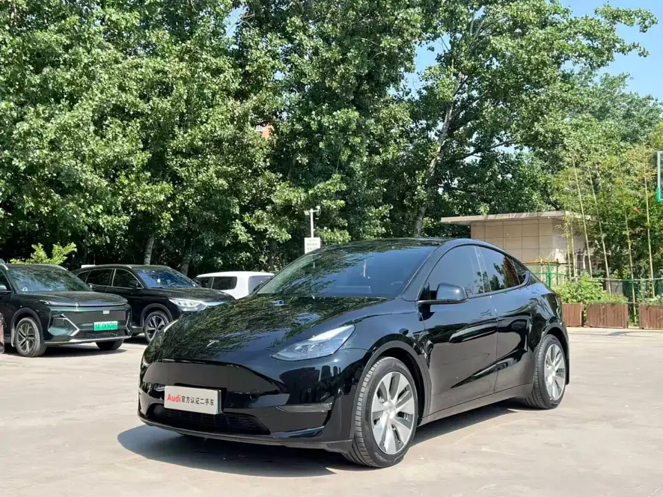 Tesla Model Y Facelift Rear-Wheel Drive Version 2022