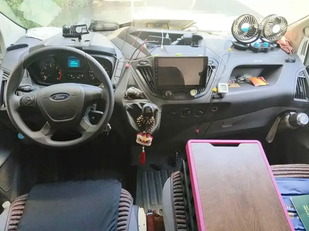 Ford Transit 2.0T Diesel Multi-Purpose Commercial Vehicle Short Wheelbase Low Roof China IV 2022 — фото 12