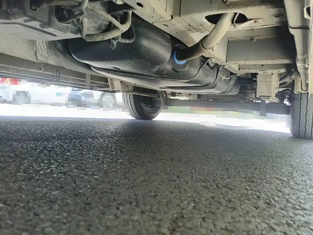 Ford Transit 2.0T Diesel Multi-Purpose Commercial Vehicle Short Wheelbase Low Roof China IV 2022 — фото 8
