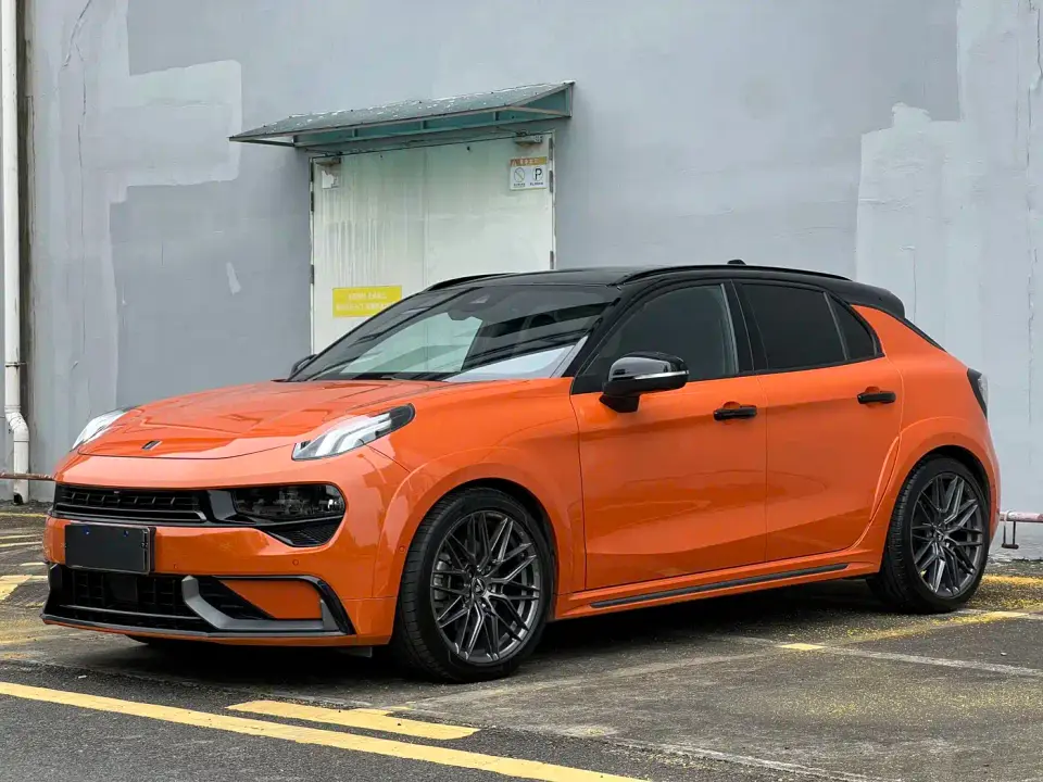 Lynk & Co 02 Hatchback 2.0TD Halo 2021