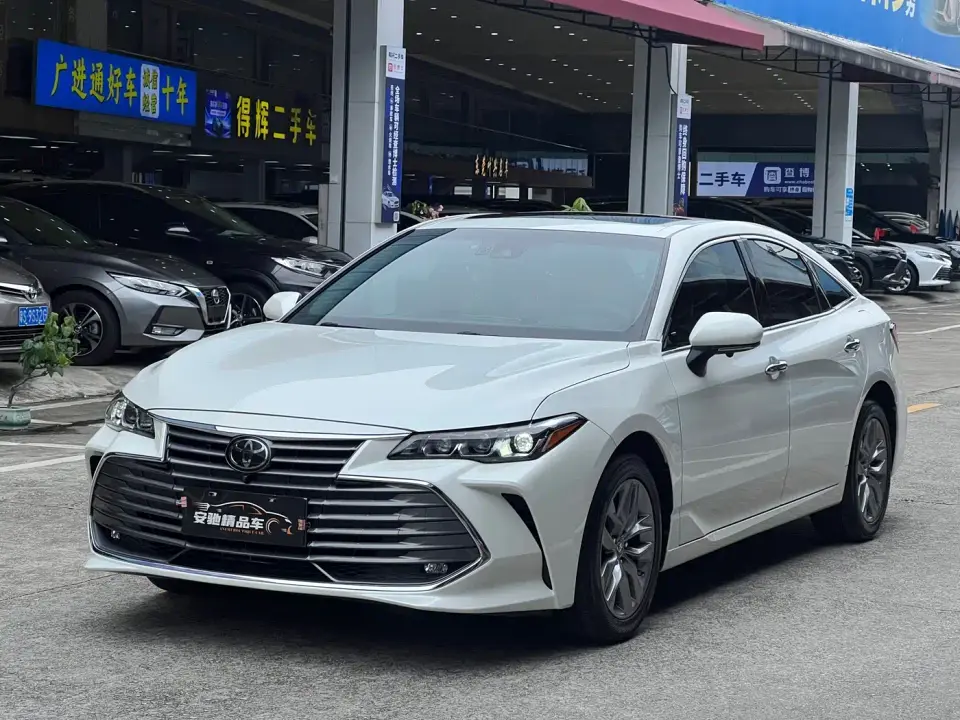 Toyota Avalon 2.0L Luxury Edition (China VI) 2020