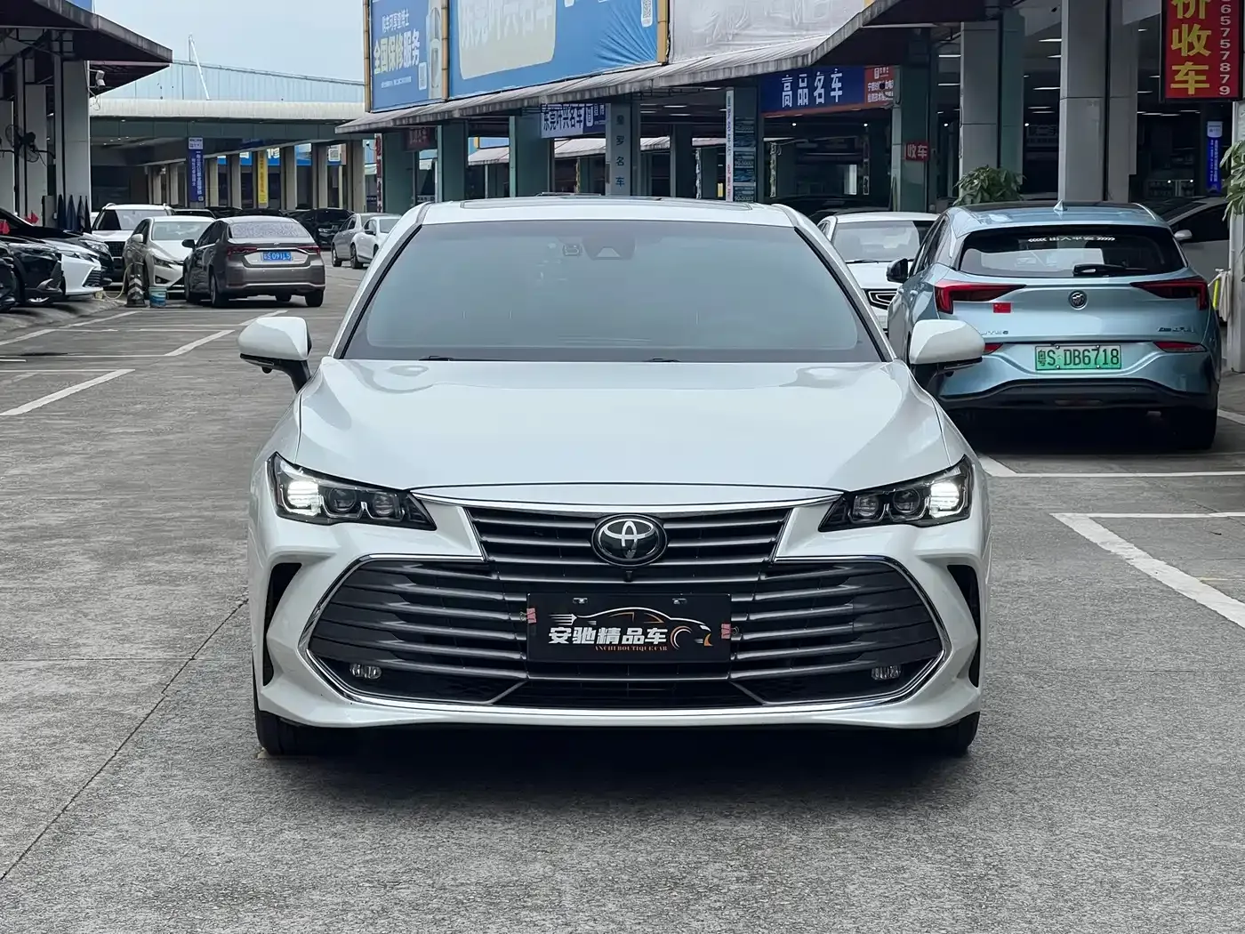 Toyota Avalon 2.0L Luxury Edition (China VI) 2020 — фото 2