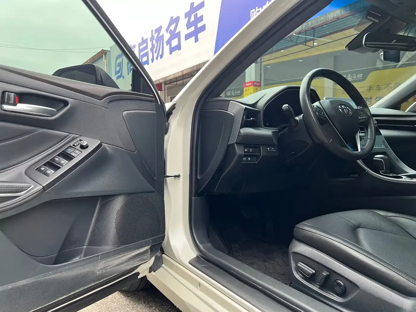 Toyota Avalon 2.0L Luxury Edition (China VI) 2020 — фото 10