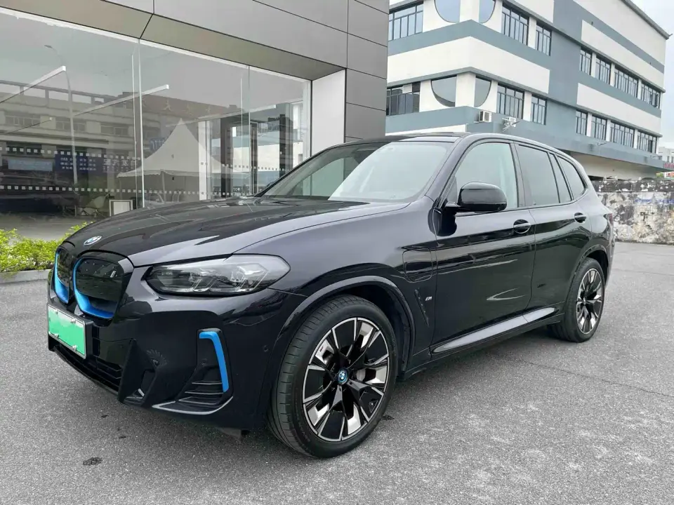BMW iX3 Innovation Leader 2022