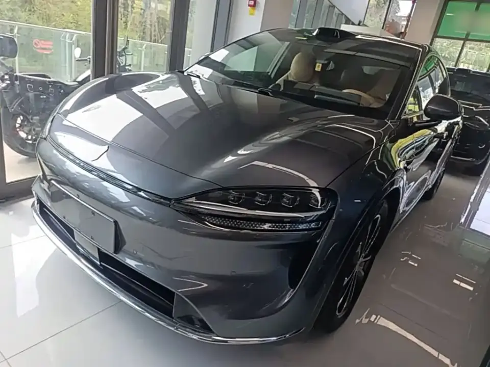 Zhijie Luxeed R7 Range Extender Ultra 2025