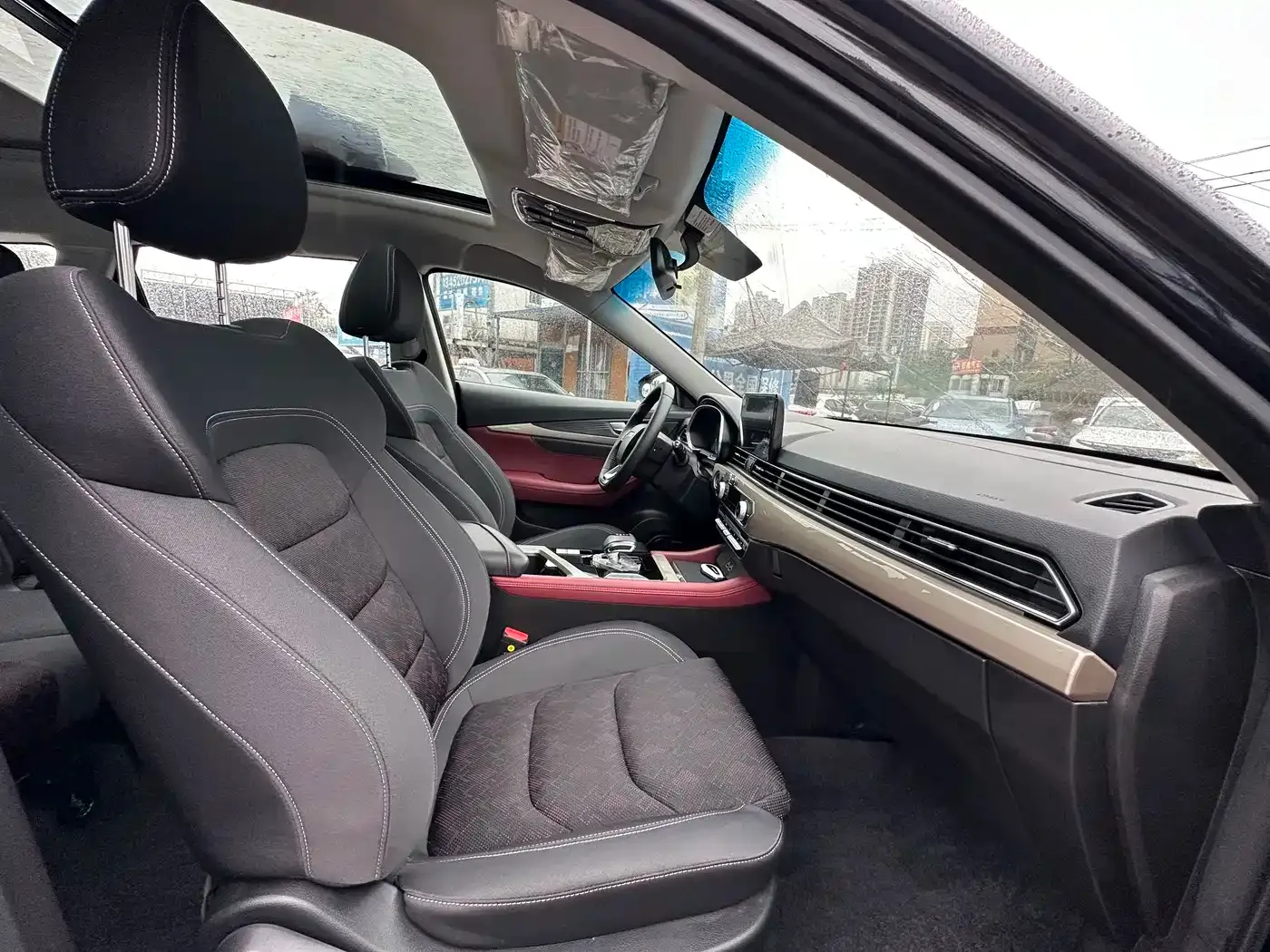 Jetour X70 1.5T DCT Surpass PRO 7-Seater 2024 — фото 13
