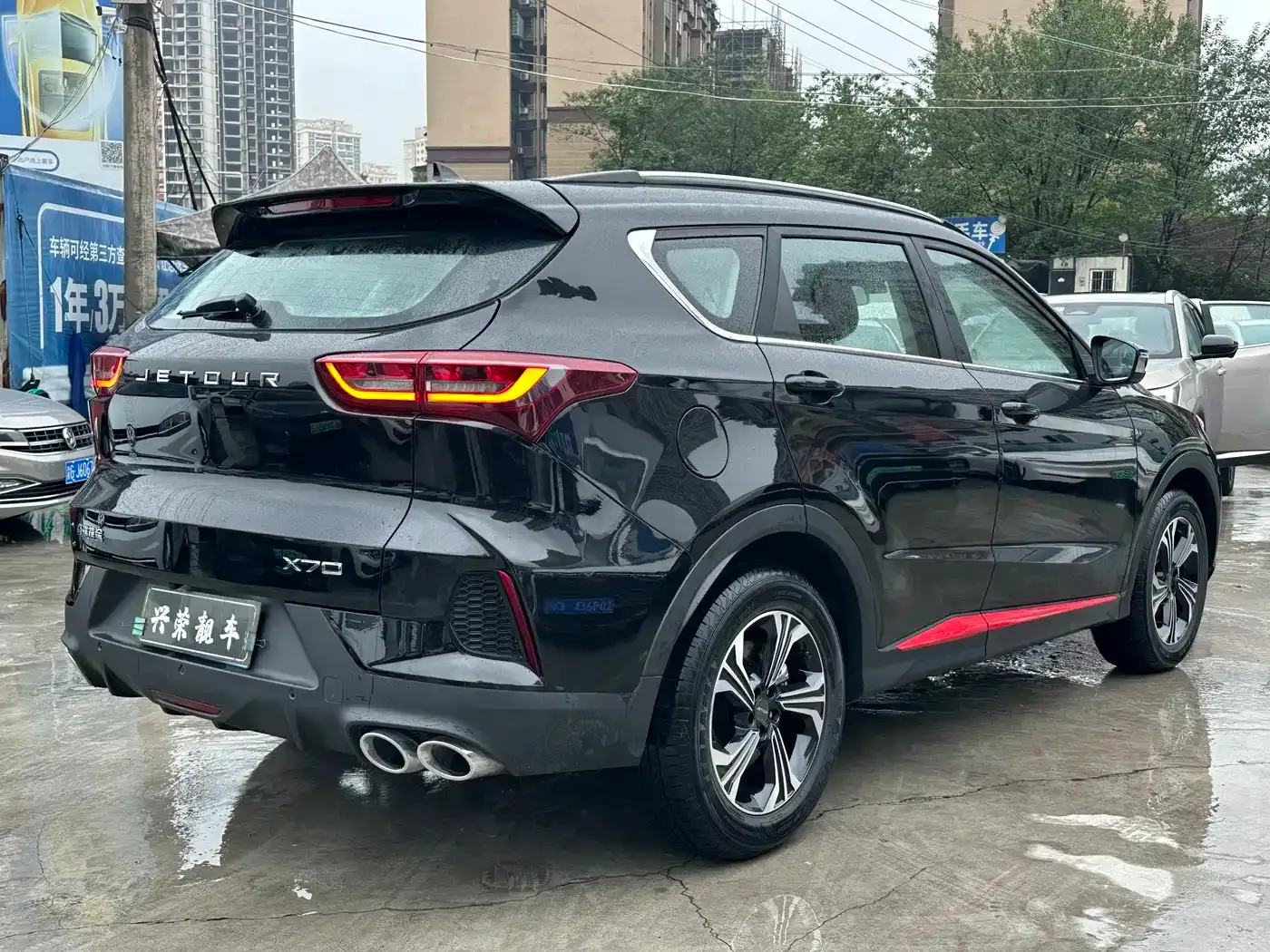Jetour X70 1.5T DCT Surpass PRO 7-Seater 2024 — фото 5