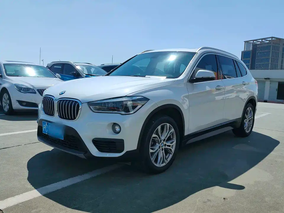 BMW X1 sDrive20Li Leading Model 2019