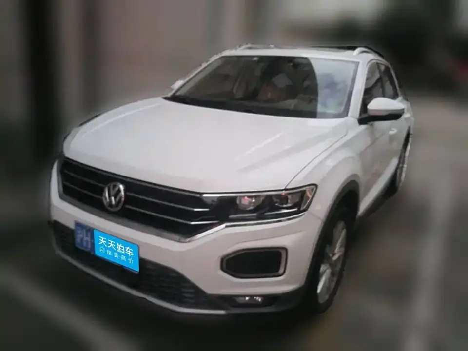 Volkswagen T-ROC 230TSI DSG 2WD Progressive 2021