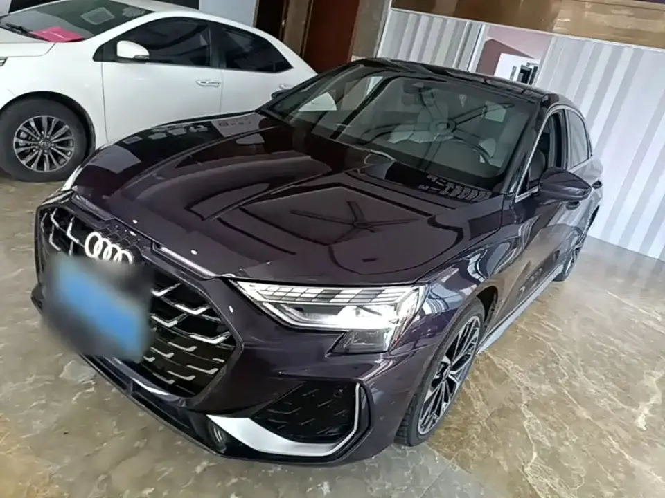 Audi A3 Facelift A3L Limousine 35TFSI Flying Spur Premium + Luxury Selection Package 2025