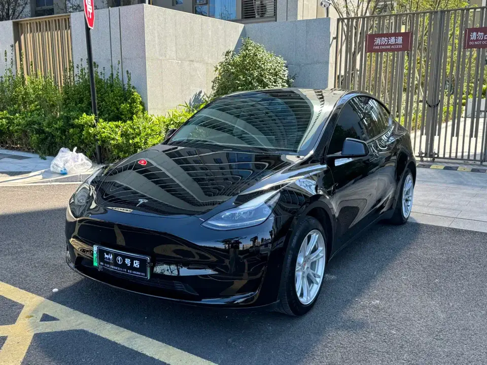 Tesla Model Y Facelift Rear-Wheel Drive Version 2022